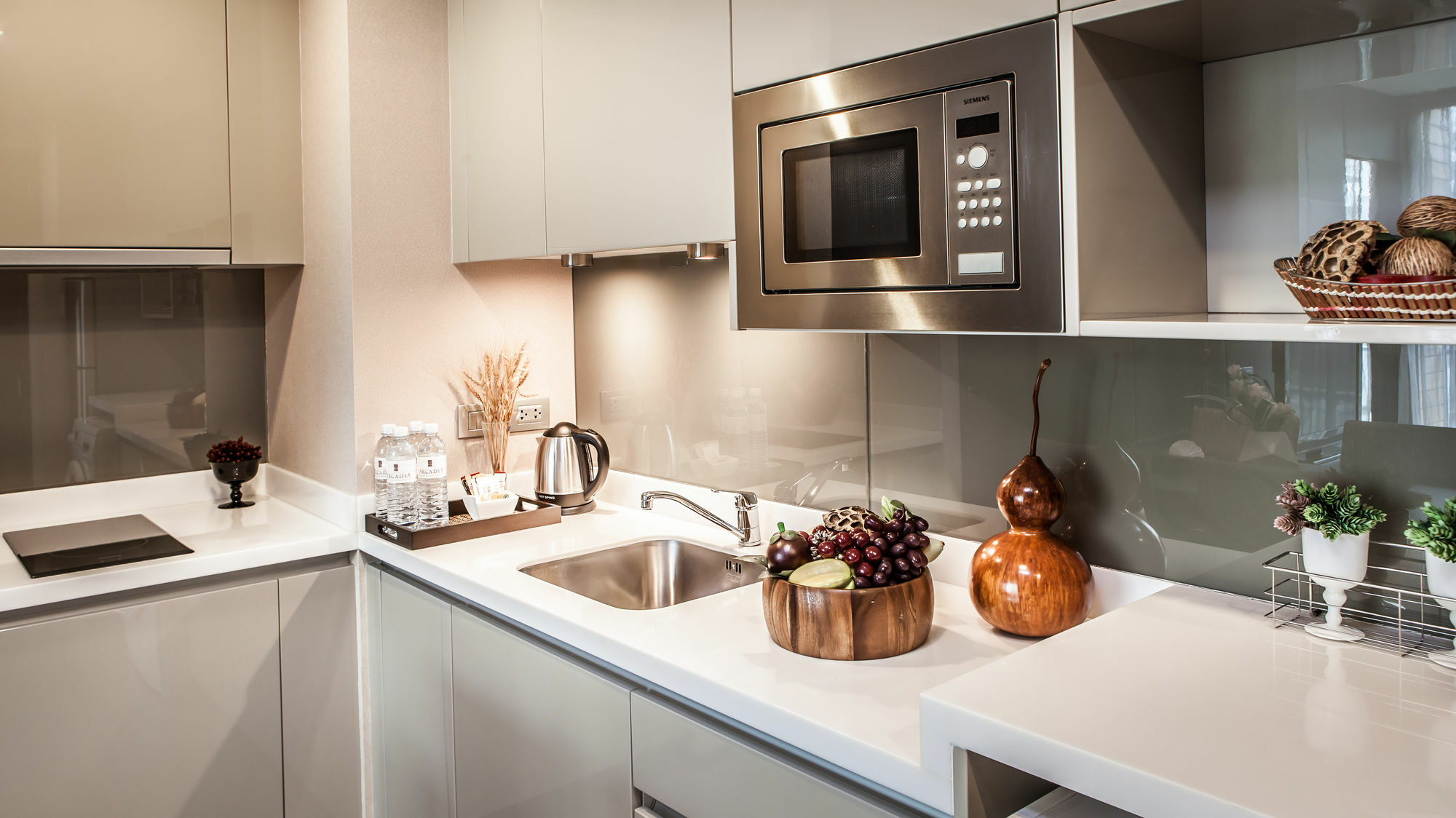 Arcadia Residence Ploenchit By Compass Hospitality Bangkok Eksteriør bilde